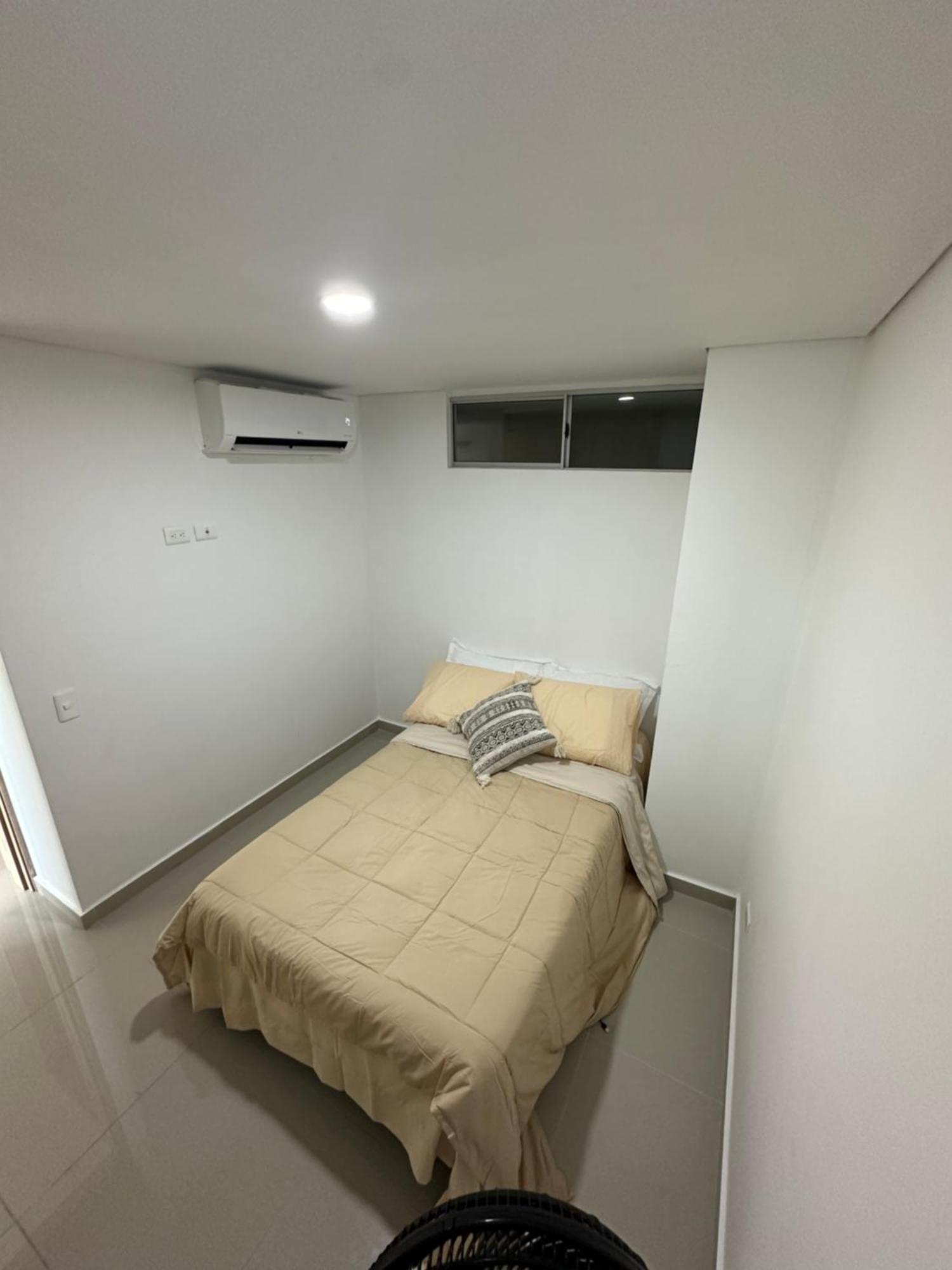 Modern 2 Story Penthouse, With Pool, &